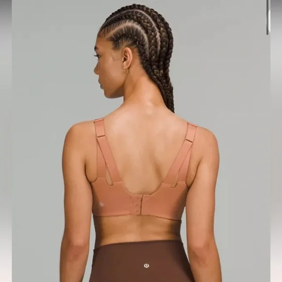 Lululemon In Alignment Bra - Picture 8 of 8